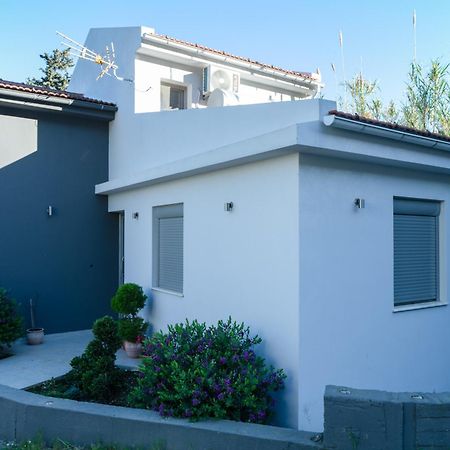 Appartement Pour Deux Personnes Patitírion Exteriör bild